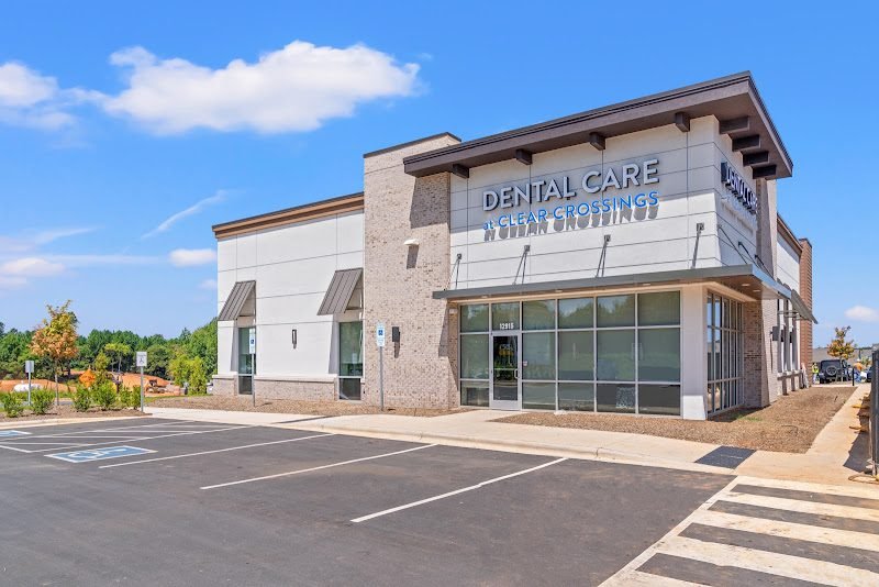 Dental Care at Clear Crossings
