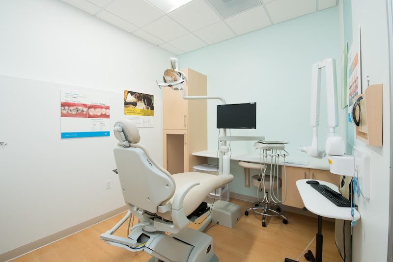 Dr. Alberto J Ambard, DDS, MS Maxillofacial Prosthodontist at AJA Dental 6
