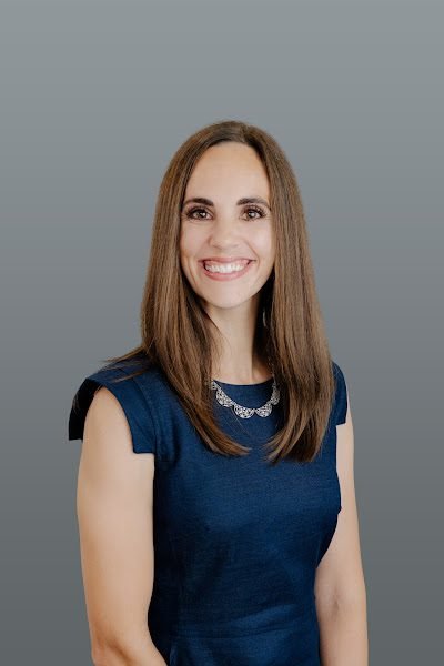 Dr. Leslie Carroll