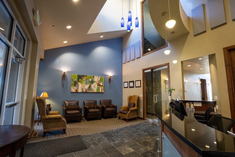Elm Endodontics, Peter Q. Shelley, DDS