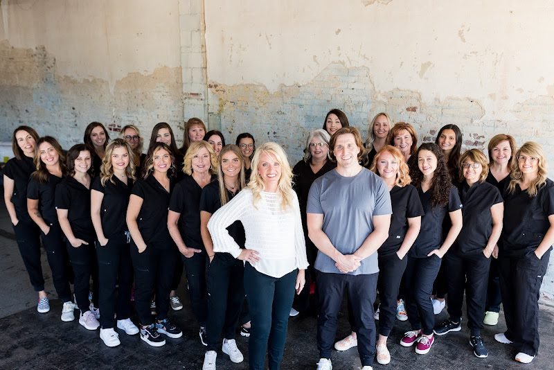 Farrow & Dewbre Orthodontics