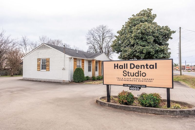 Hall Dental Studio
