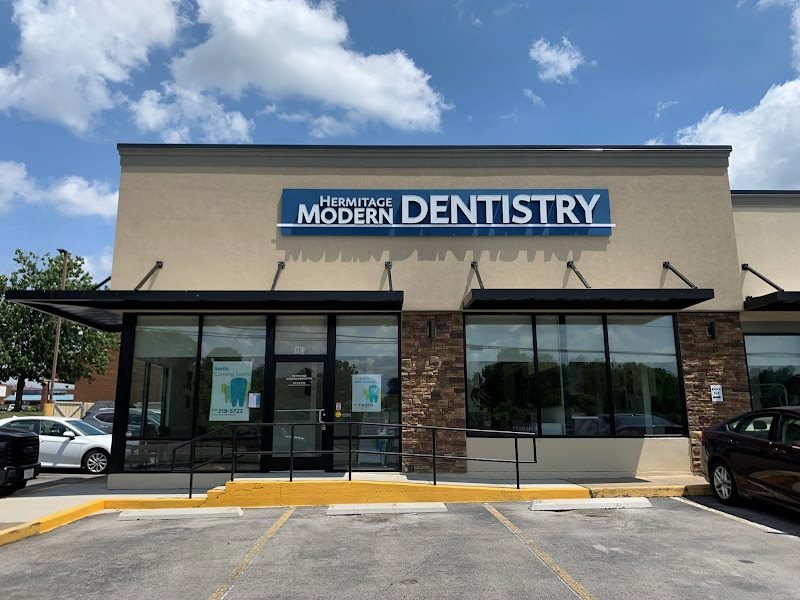 Hermitage Cosmetic and Implant Dentistry 5