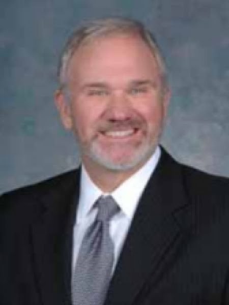 John E Moenning, DDS, MSD