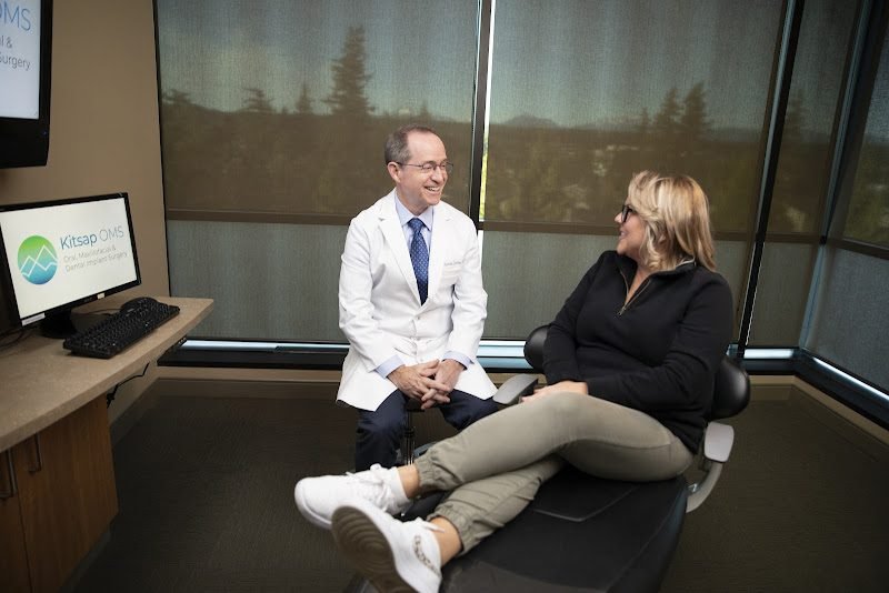 Kitsap Oral, Maxillofacial & Dental Implant Surgery