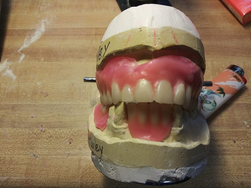 Market Street Denture Center 2