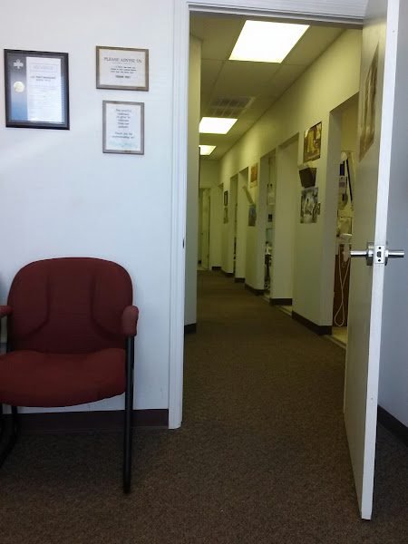 Marquez Dental Implant Center 4
