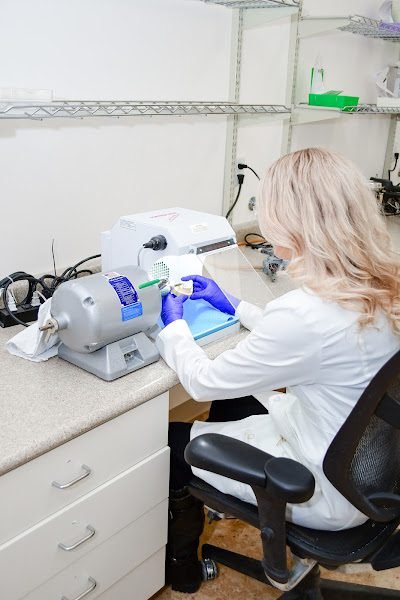 Mile High Denture & Implant Centers- Englewood
