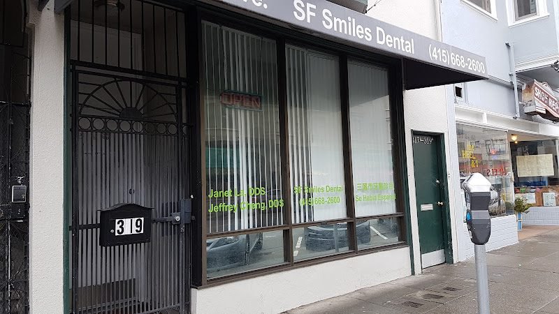 Nguyen , Binh DDS Periodontics Specialist / Implants 2