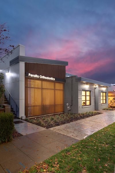 Peralta Orthodontics - West Seattle