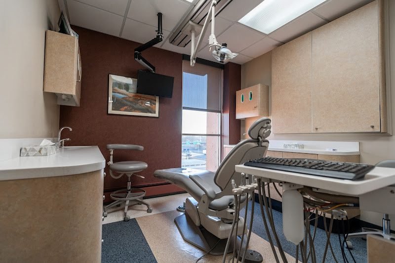 PerioImplant Associates 2