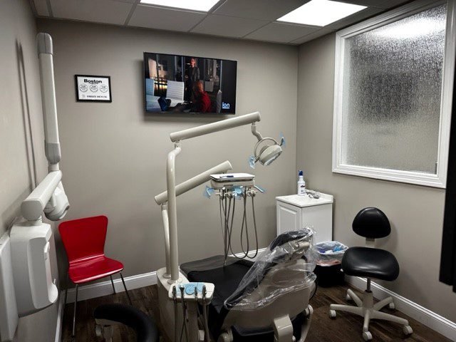 SMILEY DENTAL BOSTON - DENTIST IN ROSLINDALE 2