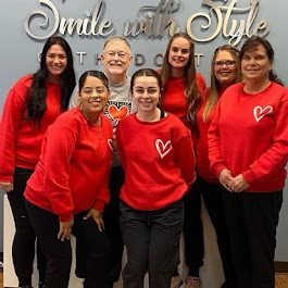 Smile with Style Orthodontics: Charles Buchsieb II DDS