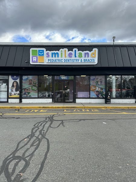 Smileland Pediatric Dentistry & Braces of Roslindale