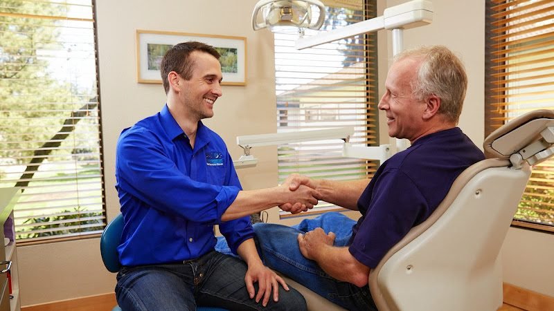 Teeth In 24™ Dental Implants by Dr Heath Lampee