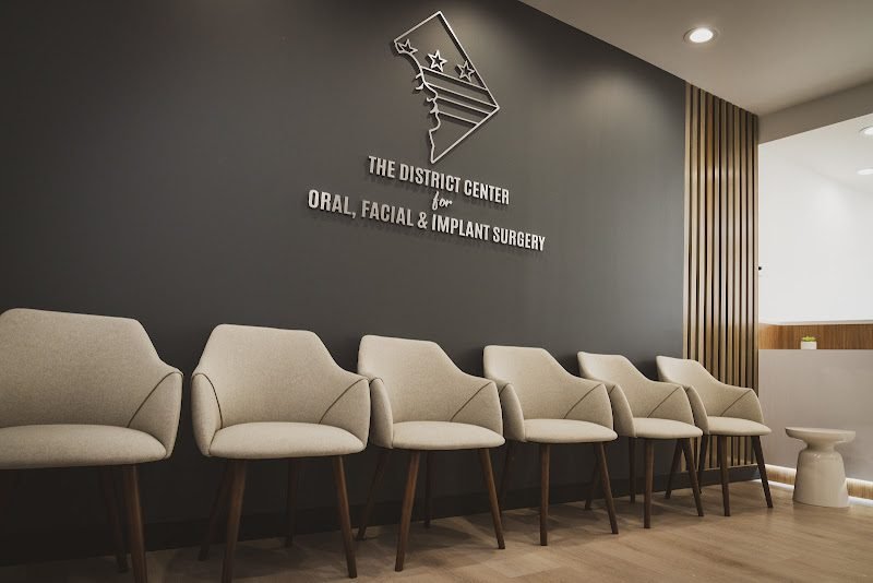 The District Center for Oral, Facial & Implant Surgery: Dr. Allen A. Robinson, DDS