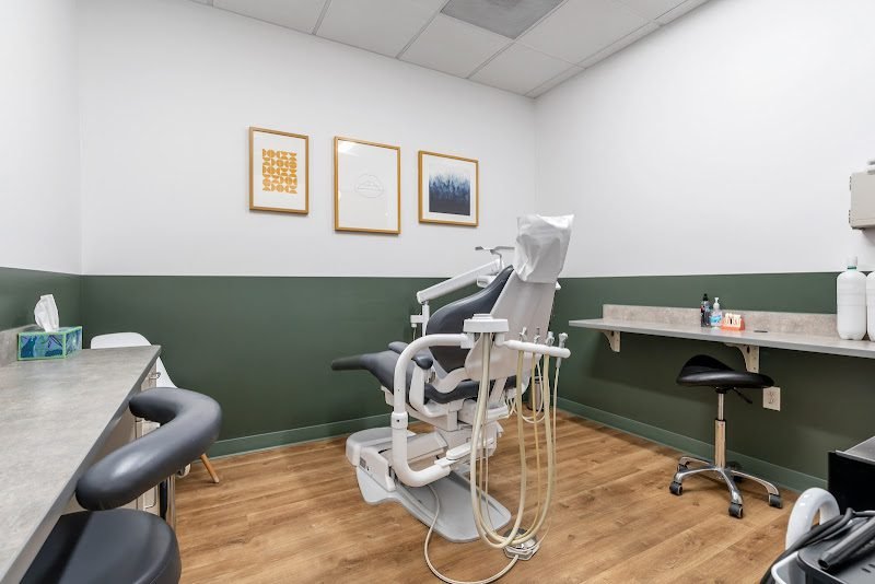 Timber Dental Lombard