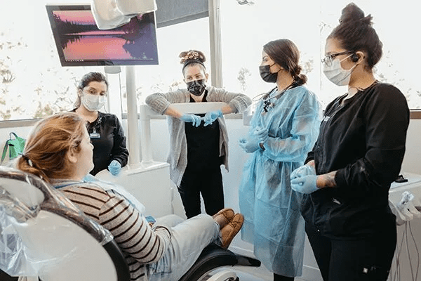 4M Dental Implant Center - Sacramento