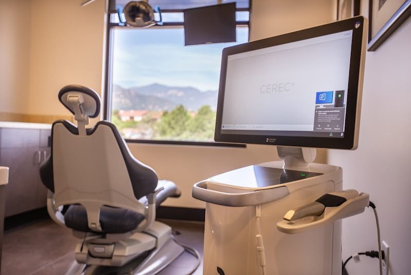 Accura Dental