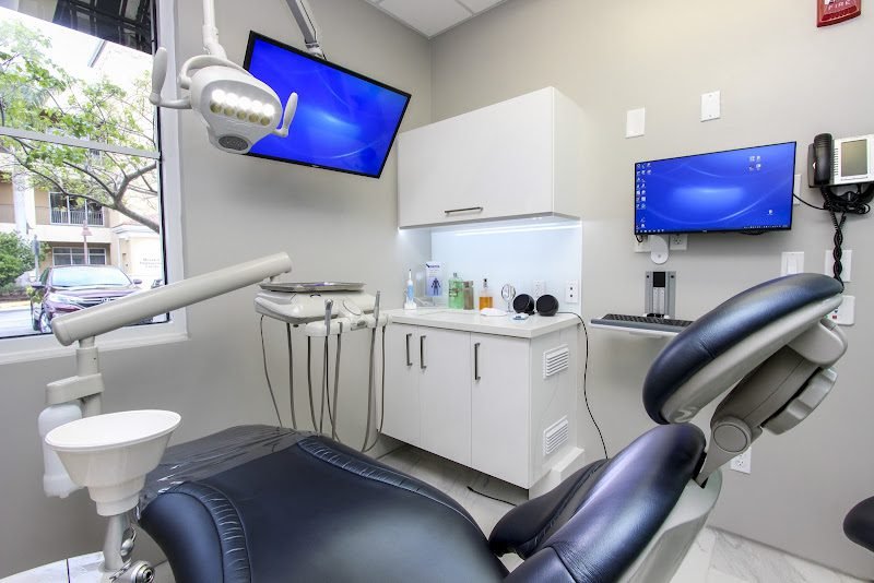 Best Smile Cosmetic Dentistry - Miramar