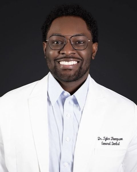 Cleveland Dentures and Implants