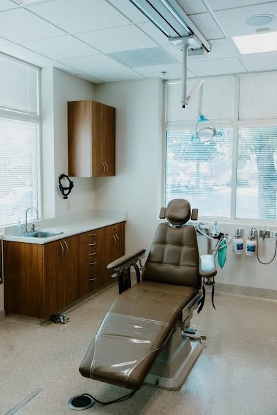 Davis Oral Surgery and Implant Center