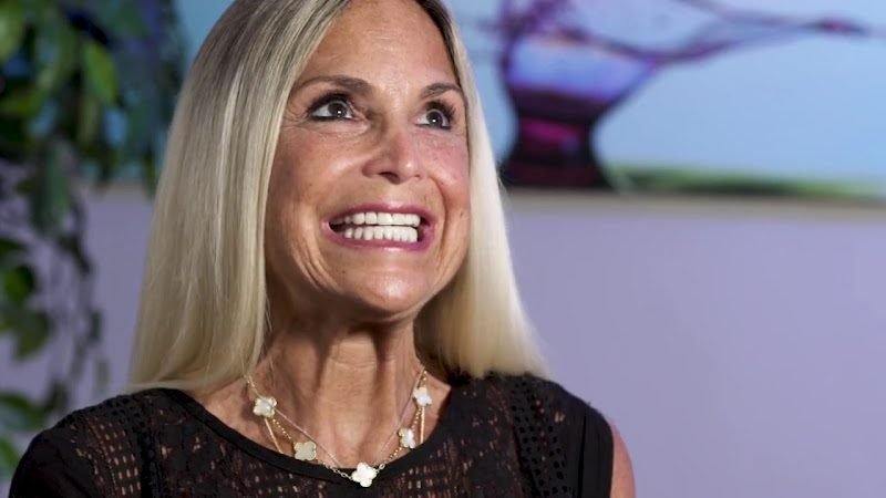 Dental Implants Miami Beach: Dr. Howard Abrahams, DMD, MScD 2