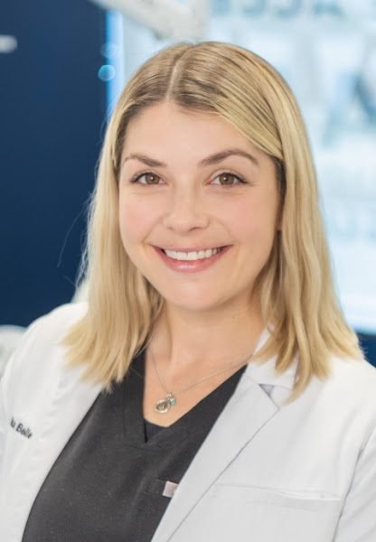 Dr. Erika Belle