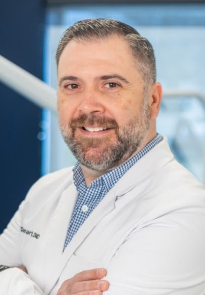 Dr. Kurtis Lightheart