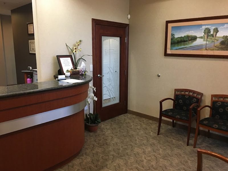 Dr. Loc Tran Elk Grove Endodontics