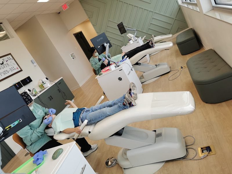 Falcon Pediatric Dentistry