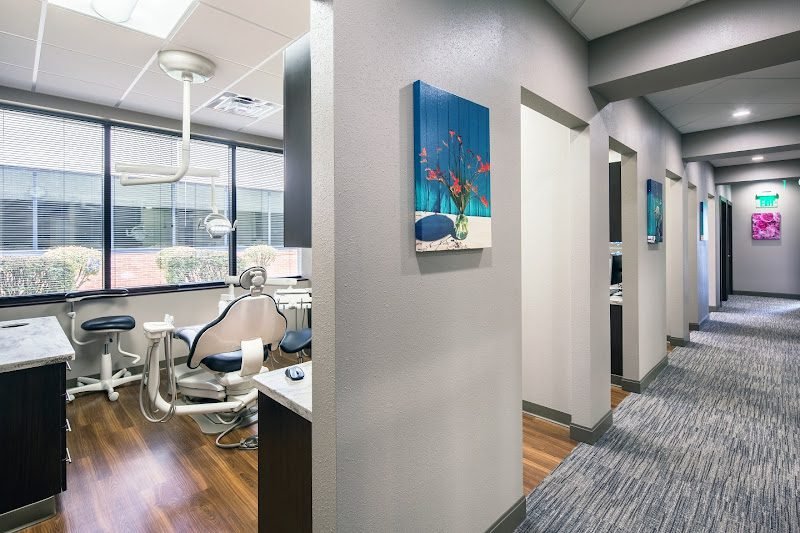 Frost Periodontics & Dental Implants 2