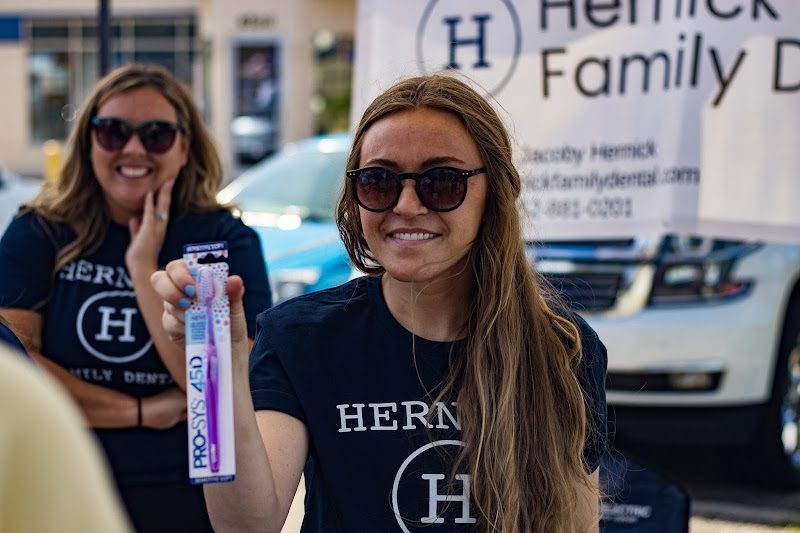 Hernick Family Dental
