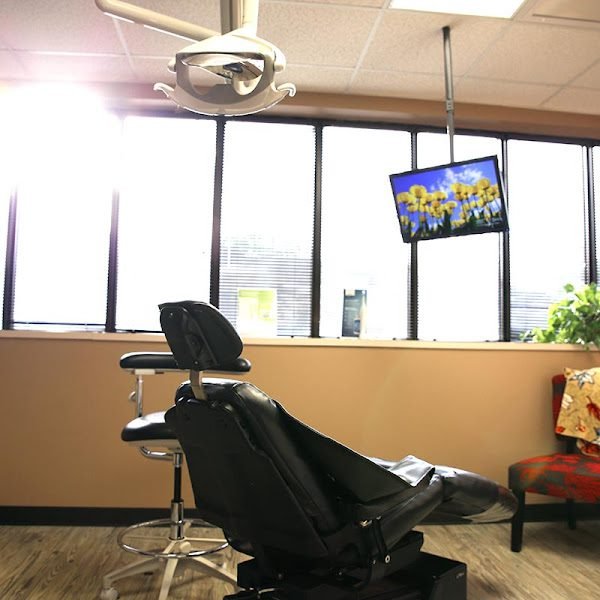 Lance Miller DDS