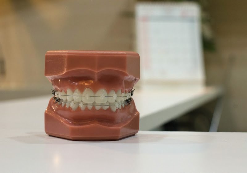 Lux Emergency Dentistry