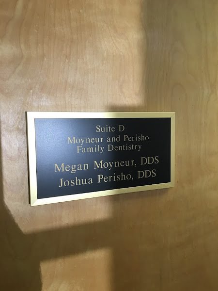Moyneur & Perisho Family Dentistry
