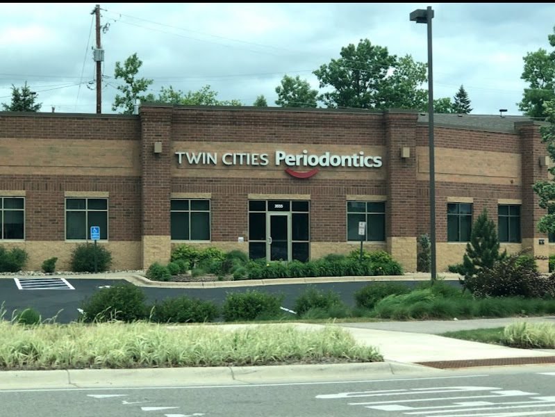 Nicholas Lowe DDS - Twin Cites Periodontics 3