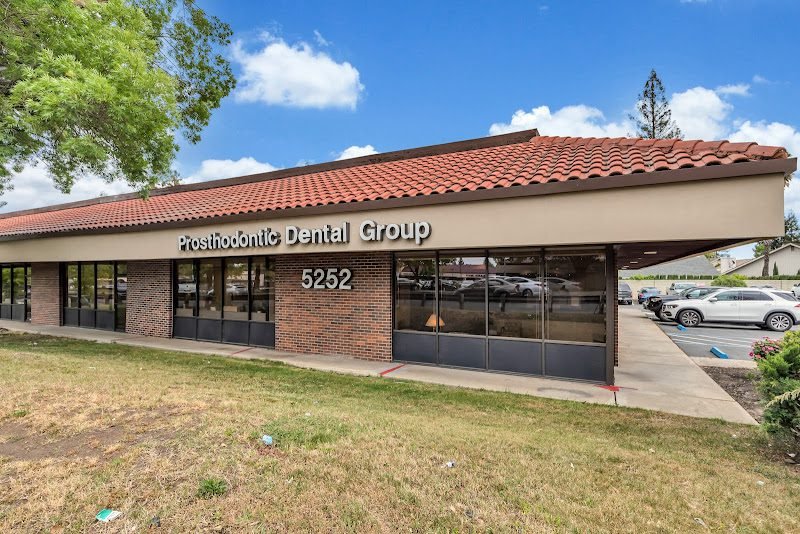 Prosthodontic Dental Group - Fair Oaks 2