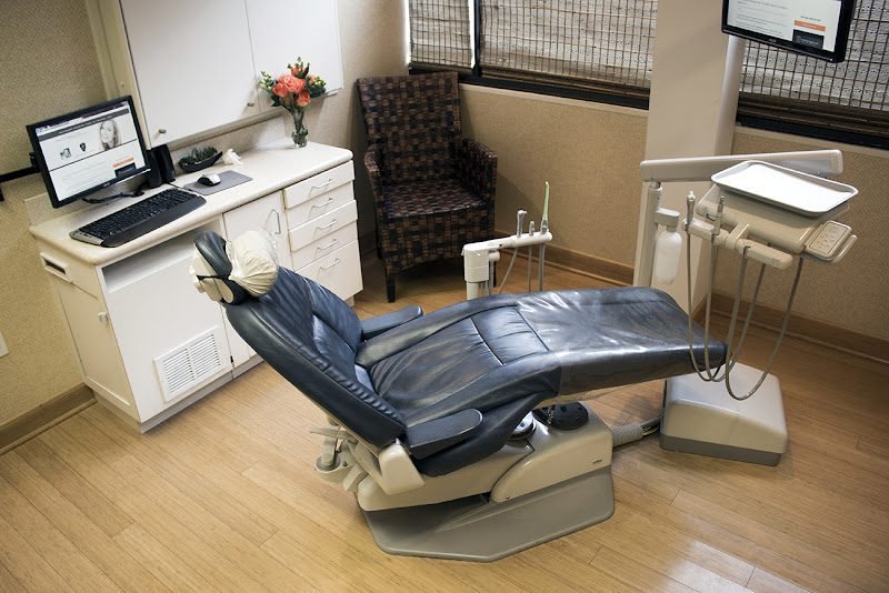 Pumphrey Periodontics & Dental Implant Therapy 2