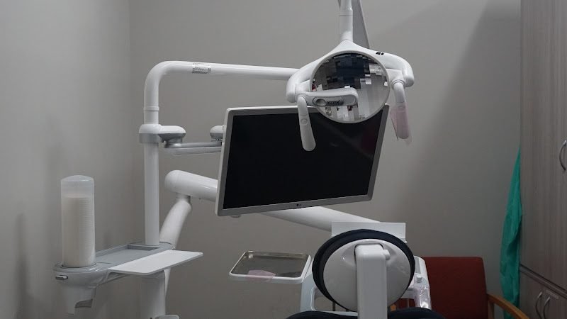 Shieh Dental Care: Shieh Paul DDS