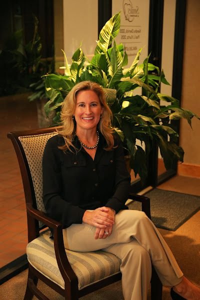 Smiles in Buckhead/Kendra Derrick, DDS