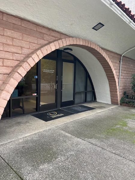 Tomaich Oral Surgery