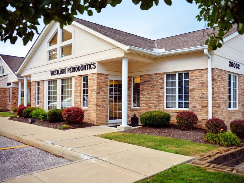 Westshore Periodontics and Dental Implants - North Olmsted 4