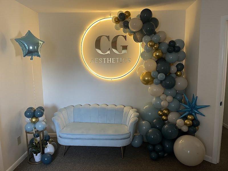 CG DENTAL CARE, Dr. Claudia L Gonzalez D.M.D.
