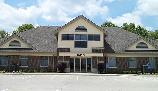 Chestine G. Toth, DMD, MS: Baker Square Periodontics and Implant Dentistry 3