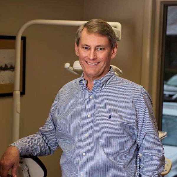Chestine G. Toth, DMD, MS: Baker Square Periodontics and Implant Dentistry 6