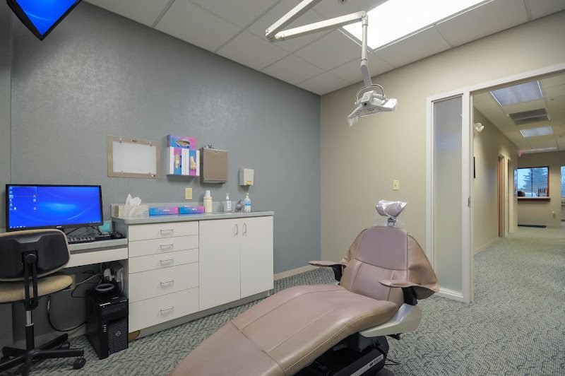 Parker Periodontics and Implant Dentistry 3