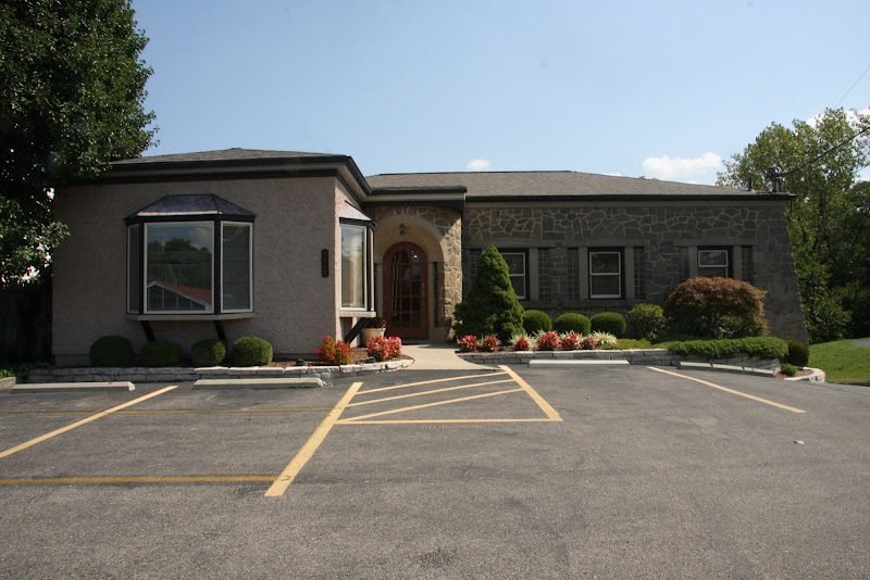 Timothy J Kreimer DDS INC, Endodontist