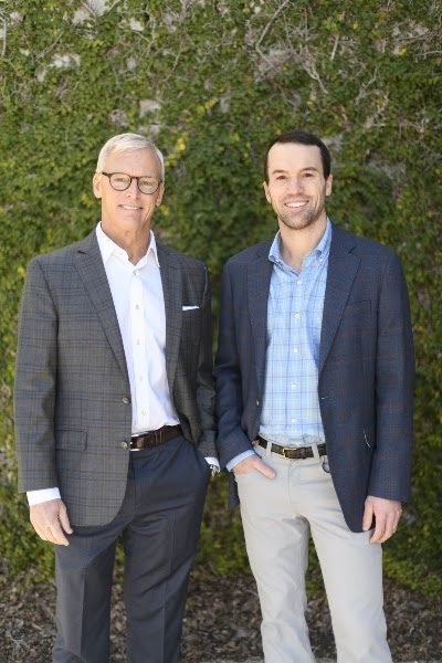 Alexander Dentistry: R. Gordon Henry DDS, Kevin J. Alexander DMD