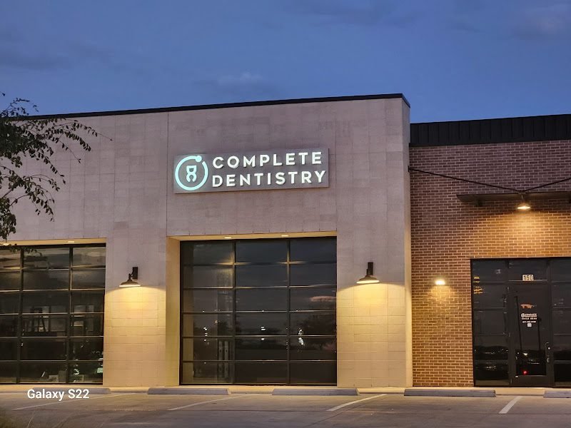 Complete Dentistry in Las Colinas